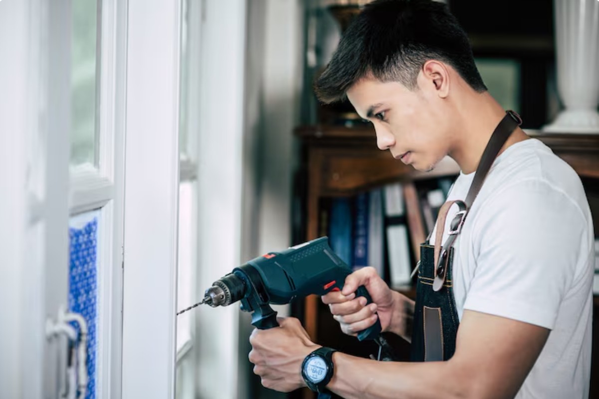 Mounting-Drilling-Handyman-Services